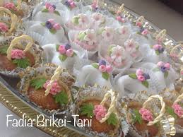 Slilette Arayech Hrissa Nouget Elouz Desserts Cake Food