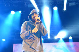 Jimmy P E Gabriel O Pensador Fintaram Com Rimas O Penultimo Dia De Queima Jpn