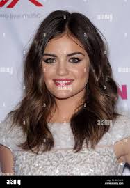 Lucy Hale participe à la Nylon September TV issue Party organisée par Lea  Michele à M. C Beverly Hills, Los Angeles Photo Stock