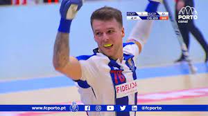 O fc porto joga, hoje, a final da taça de portugal em hóquei em patins. Hoquei Em Patins Fc Porto Sporting 3 1 Campeonato Nacional 20 Âªj 16 03 19 Youtube