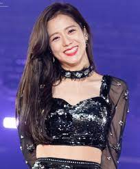 Son ye jin is a south korean actress under msteam entertainment. Melo On Twitter Kim Jisoo And Son Ye Jin As Sisters A Thread