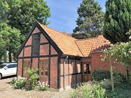 The agricultural and mill museum is 3.7 km from haus fehmarn, while burgstaaken harbour is 3.8 km away. Ellas Stadthuus 11258 Ferienhaus Burg Fehmarn
