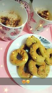 كعك اساور فلسطيني بزيت الزيتون زاكي Recipe In 2020 Yummy Desserts Healthy