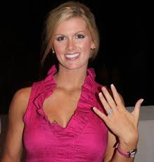 Dirtyspadedwives Dsw How Hot Does Your Wife S Wedding Ring Look When She S Spaded For Black Queen Of Spades Wife Tattoo Queen Of Spades Wife