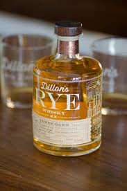 Dillon S Small Batch 100 Canadian Rye On Packaging Of The World Creative Package Design Gallery Whisky Packaging Rye Whisky Whisky