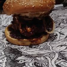 Sesuai dengan namanya, lawless burgebar menyediakan menu burger yang porsi dan rasa yang luar biasa. Lawlesburgerbar Instagram Posts Gramho Com