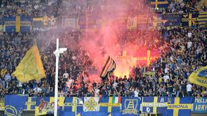 Built in 1963, the venue's only fault … Hellas Verona Live Stream Gratismonat Starten Dazn De
