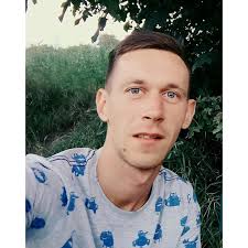 Another Eugene from a Grease production, another pie in the face! This  Eugene is brought to us by cutie Adam off Twitter from a few years back,  who looks like a