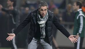 Paulo sousa begann seine karriere 1989 bei benfica lissabon. Ex Dortmunder Wird Yakin Nachfolger