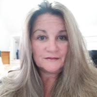 Irene Lilly's Instagram, Twitter & Facebook