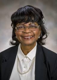 Barbara Fowler's Instagram, Twitter & Facebook