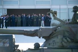 Desfile militar por el 209 aniversario de la independencia de méxico. Eia7o T6udbnkm