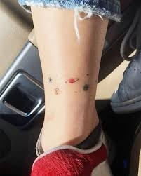 Instagram Da Red Cat Tattoo Factory Planet Planets Tattoo Tattoos Tattoodesign Tattooart Tattooing Minima Bohem Dovme Dovmeli Kizlar Eslesen Dovmeler