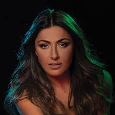 Los daneses venían de ganar en el país vecino y diseñaron la 46ª edición en tamaño xxl. Helena Paparizou Spotify