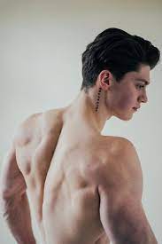 Guarda cosa ha scoperto giuliana pecchini (giulianapecchini) su pinterest, la raccolta di idee più grande del mondo. Victor Magazine Mattia Pecchini By Ira Giorgetti Image Amplified