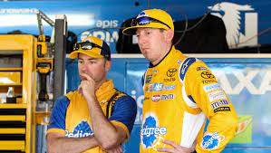 Two crew chiefs suspended, three more fined for phoenix infractions. Nascar Suspends Kyle Busch Crew Chief Crew Members Four Races For Dover Infraction