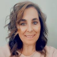 Amy Nance's Instagram, Twitter & Facebook