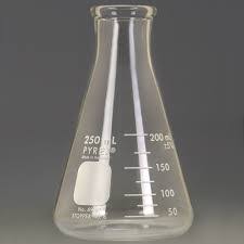 Gelas ukur hanya digunakan untuk mengukur cairan, sedangkan untuk gelas kimia hanya digunakan untuk menampung cairan kimia. Labu Erlenmeyer Erlenmeyer Flask Kimia Post