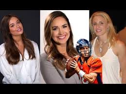 They have two children from this marriage, daughter mosley thompson and son marshal williams. Peyton Manning 2018 Wife Ashley Thompson And Girlfriend List Youtube
