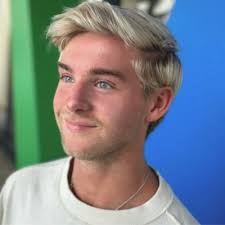 How Generative AI is Revolutionizing Healthcare