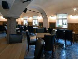 Babišova rodina zametala stopy, tvrdí policie. Unikatni Stavba V Podobe Capiho Hnizda Vevodi Statku Po Rekonstrukci Idnes Cz