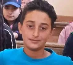 الدالية جنازة الشاب أحمد علي حسون 39 عاماً. وولده علي 15عاماً. اللذان قضيا  بحادثة مؤسفة اليوم ..والمعلومات الأولية تفيد بأن الأب وقع في بركة مياه  وحاول ابنه إنقاذه فغرقا معاً...قضاء الله وقدره..