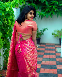 Latest hd photos of spicy indian movie actress in saree hot picture. Serial Actress Nivisha Hot Saree Photos Photos Hd Images Pictures Stills First Look Posters Of Serial Actress Nivisha Hot Saree Photos Movie Mallurepost Com