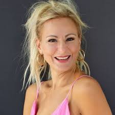 Christi Lukasiak's Instagram, Twitter & Facebook