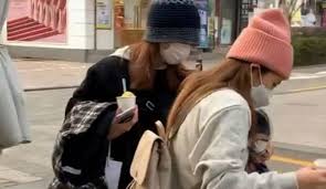 Read on to find out what the members . Nayeon De Twice Sorprende A Yeri De Red Velvet