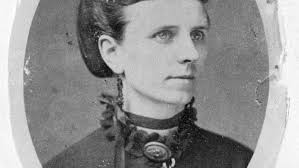 Elizabeth Beebe's Instagram, Twitter & Facebook