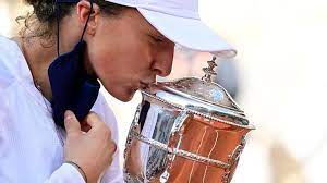 Check spelling or type a new query. French Open Iga Swiatek Defeats Sofia Kenin To Win Women S Singles Title Tennis News Sky Sports