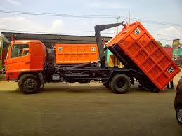 Dump Truck Arm Roll Royan Nagasona Truk