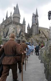 Harry potter on a farm yeah why not? Harry Potter S Theme Park Magic Will Apparate In Hollywood