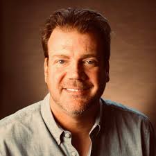 If you're in the STL market, you may have seen or heard the new Lion's  Choice Restaurants campaign. If not, let me introduce you to Killer Beef  Sandwiches. UPBrand tapped into big