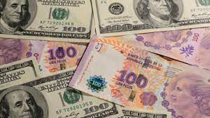 El dólar cotiza en el día de hoy a $150,00 para la venta, y $144,00 para la compra. Dolar Ahorro Y Dolar Blue Hoy En Argentina A Cuanto Cotizan El Lunes 26 De Octubre As Argentina