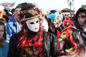 Keep it simple yet festive in a black, white, or gold masquerade mask. History Of The Venice Carnival Mask Luxe Adventure Traveler