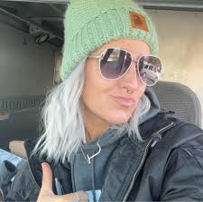 Profili për Jessi Hyneman