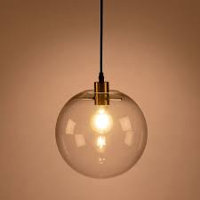 Suspension En Verre Et Metal Dore D25xh125cm Alinea Suspension Verre Suspension Luminaire Cuisine Suspension Boule Verre