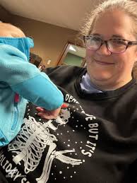 Tuesday Night Activities: Drink, Outfit & Book Ideas