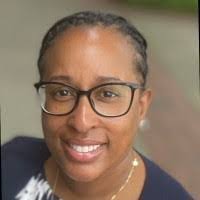 Donna Plowman's Instagram, Twitter & Facebook