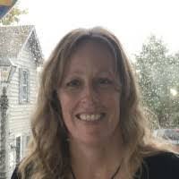 Lisa Santini's Instagram, Twitter & Facebook