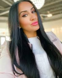 Jessica Bella's Instagram, Twitter & Facebook