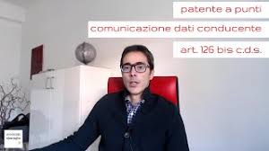 126 bis dispone che l'organo da cui dipende l'agente che ha accertato la violazione che comporta la perdita di punteggio, ne dà notizia, entro trenta giorni dalla. L Art 126 Bis C D S E La Comunicazione Dei Dati Del Conducente Youtube