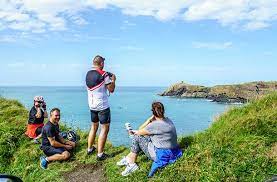 Met office forecasts warm bank holiday weekend with some uk temperatures hotter than. What S The Weather Like In Wales How To Be Prepared