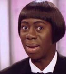 My sim after using that one hair from the Moschino Pack. : r/Sims4