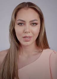 Victoria Pol's Instagram, Twitter & Facebook