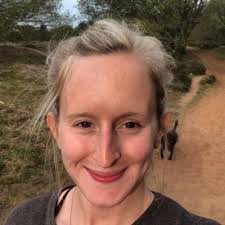 Lizzie Marsh (@bizzylizzybakes)