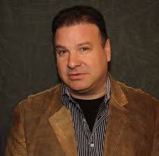 What properties are available in Dominical to Matapalo with mountain or  ocean views and 2+ acres?