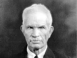 Tradition and technology make for a successful family reunion