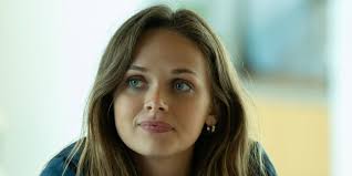 Fatal Attraction' Series: Who Stars in the Paramount+ Reboot